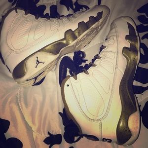 Air Jordan 9s size 5.5y